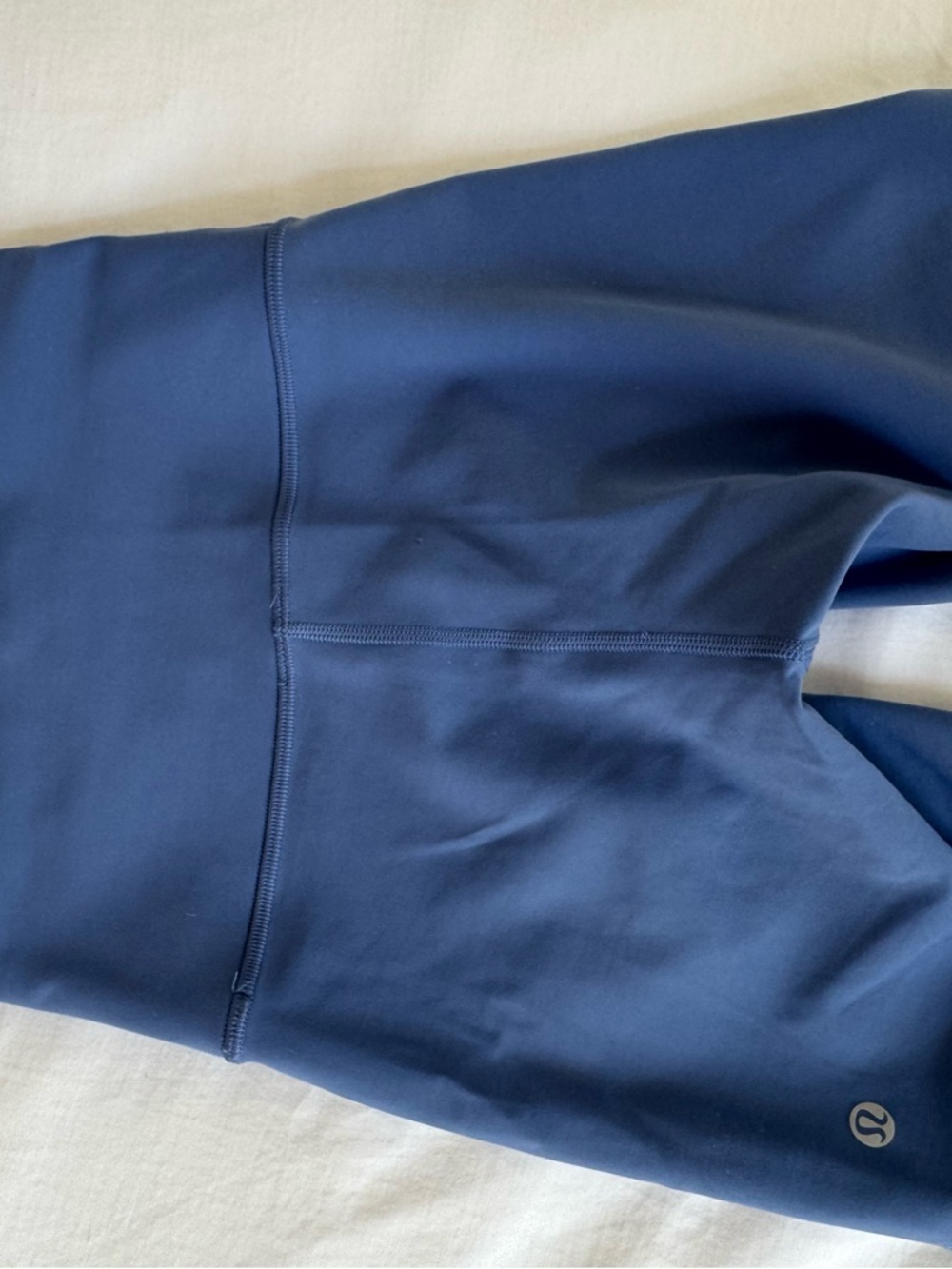 Lululemon Wunder Train HR Short 6” Size 2